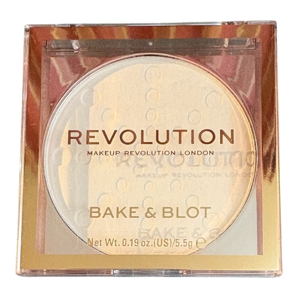 Makeup Revolution Bake & Blot Powder in Translucent NEW